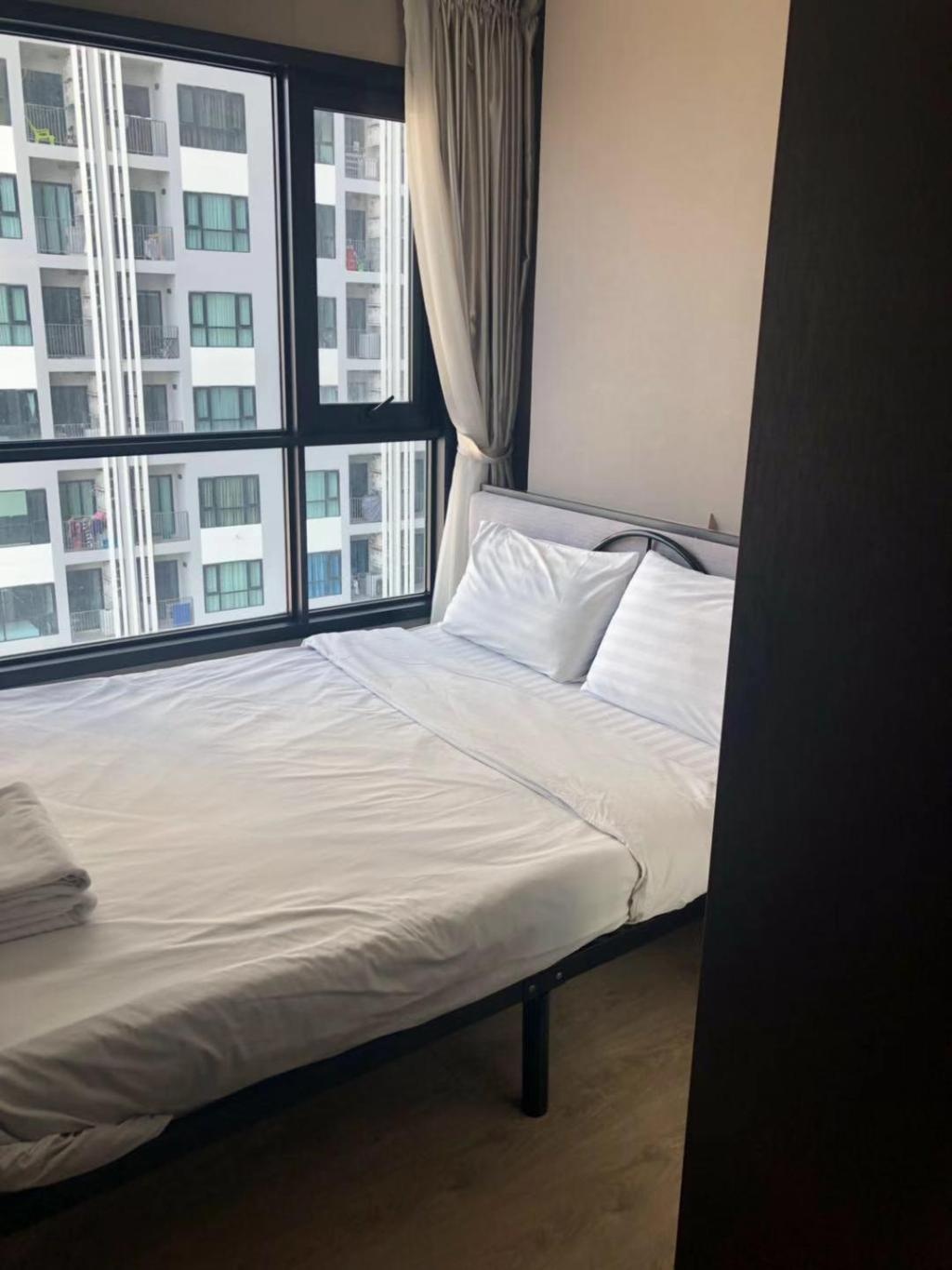 The Base Central Pattaya By Minsu Seaview Suiteroomsrooms Image 1212