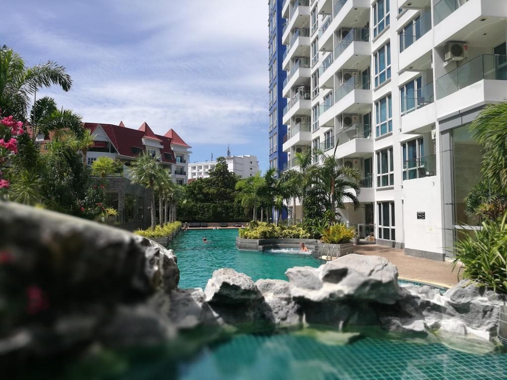 The Cliff Pattaya Near Walking StreetfacilitiesSwimming Pool Outdoor4