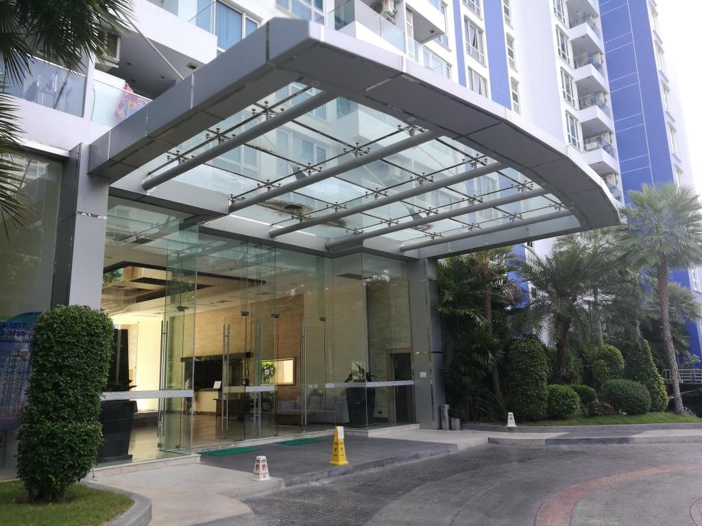 The Cliff Pattaya Near Walking StreetpropertyviewsEntrance6