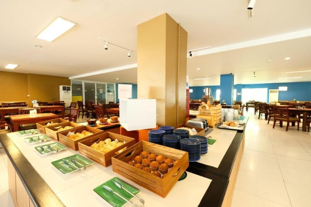Jomtien Plaza ResidencediningFood And Beverages1