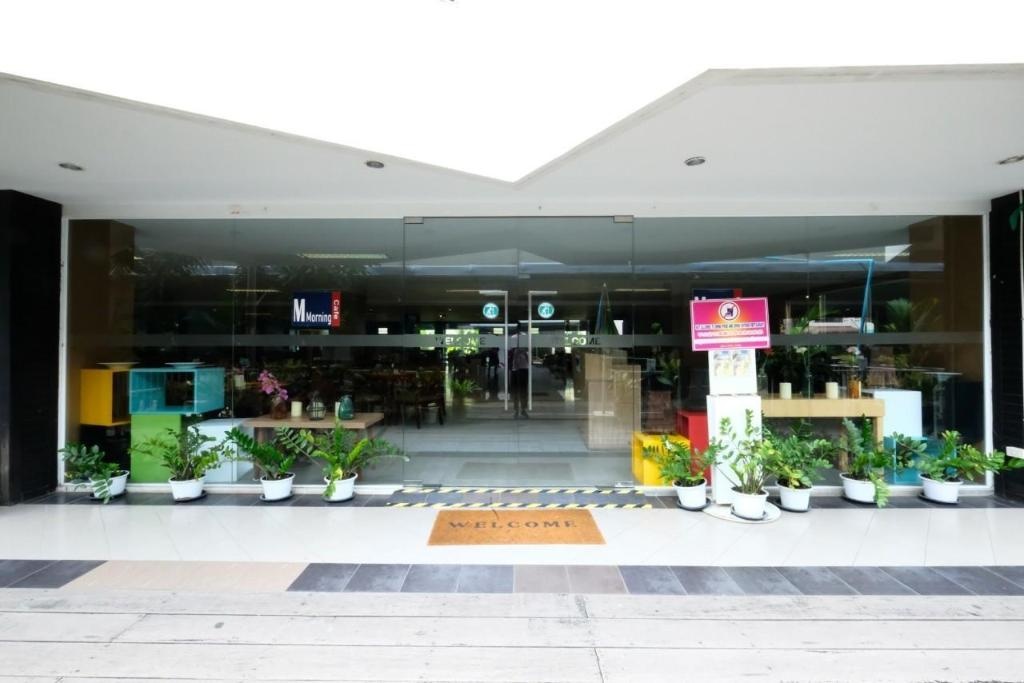 Jomtien Plaza ResidencediningRestaurant2