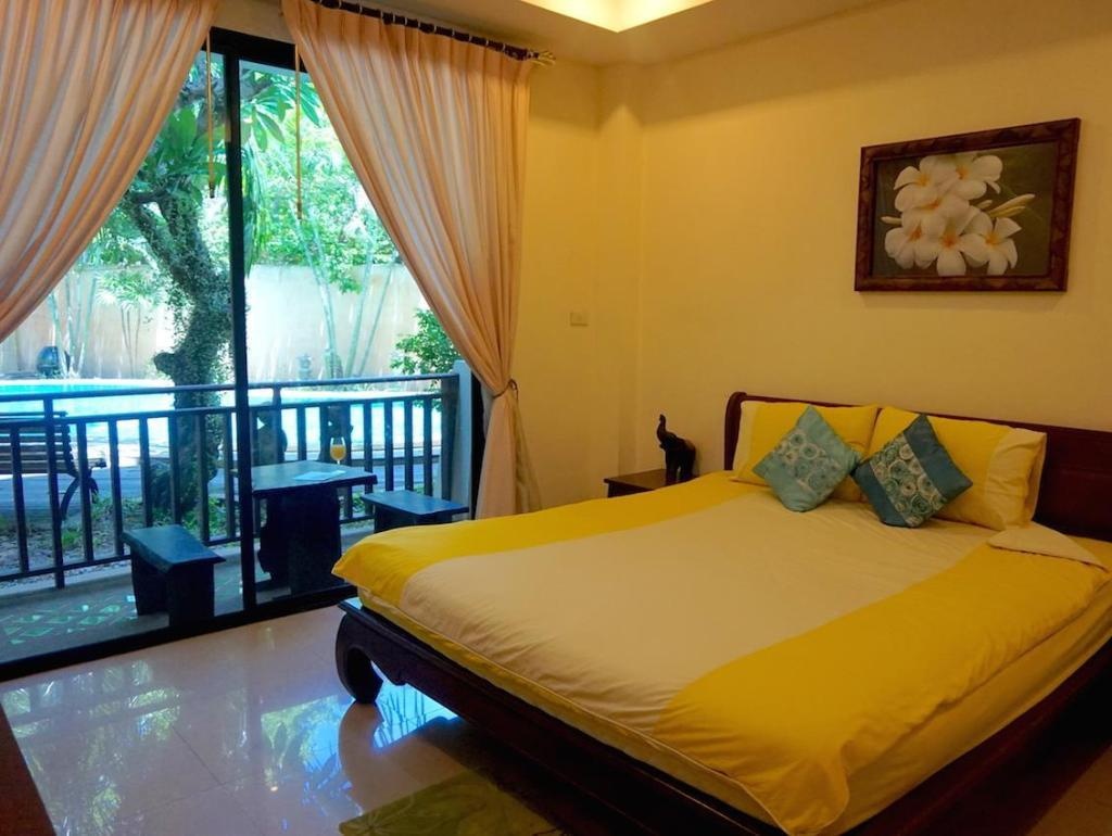 Thai Pura ResortroomsSuperior Balcony5