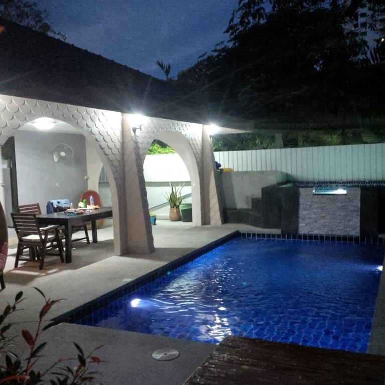 Grand Condotel Villa Rose With Private PoolfacilitiesSwimming Pool2