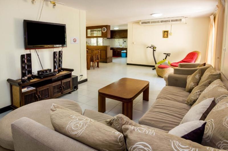 Grand Condotel Villa Rose With Private Poolroomsrooms Image 11