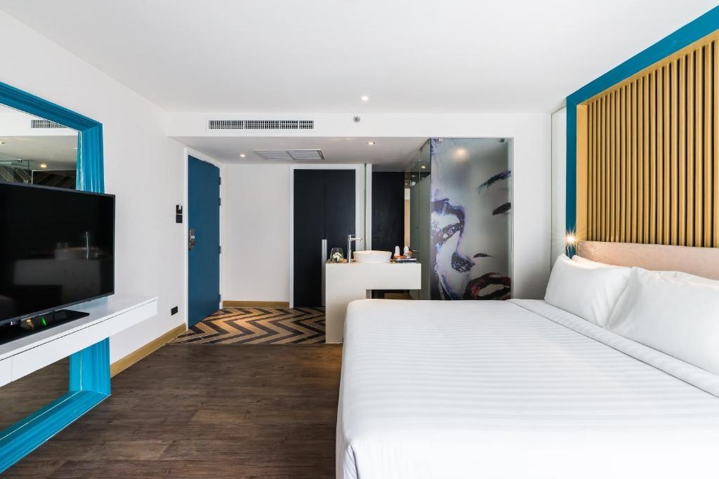 CITRUS GRANDE HOTEL PATTAYA BY COMPASS HOSPITALITYfacilitiesShared LoungeTV Area17