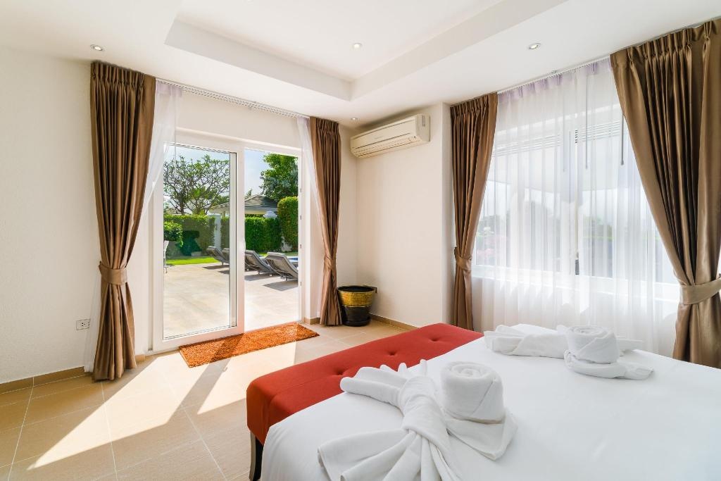 Luxury Pool Villa 604 4 BR 8 10 PersonsfacilitiesBedroom4