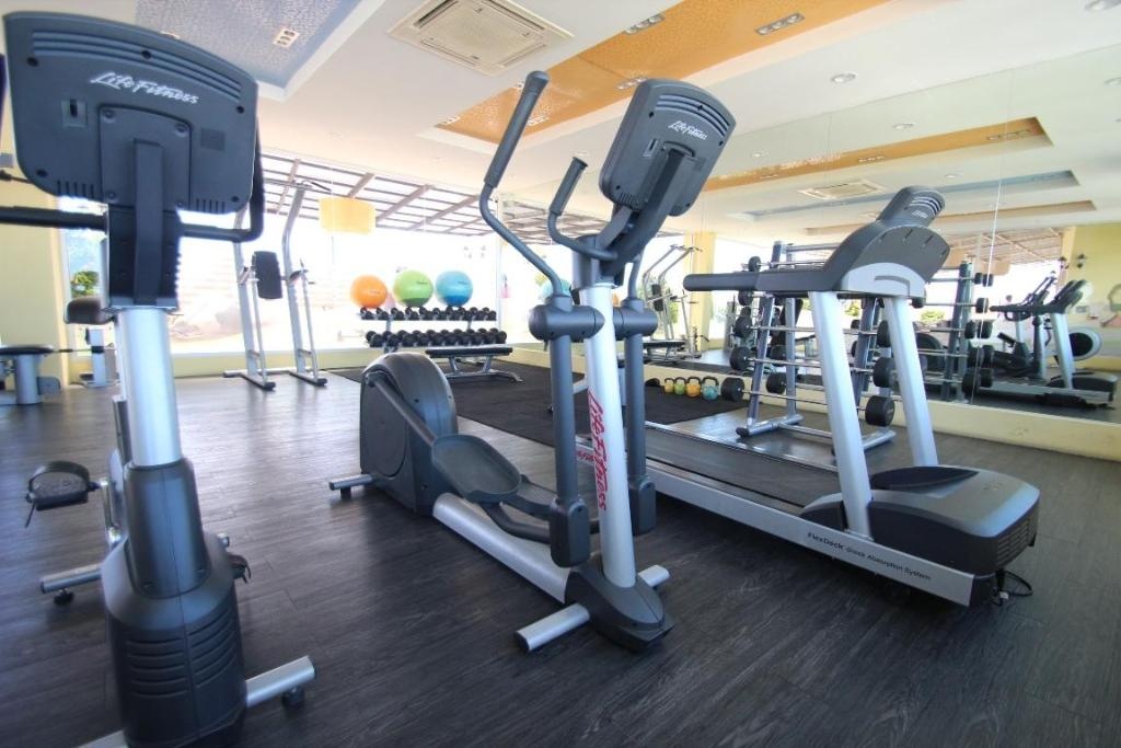 The Icon Place Central PattayafacilitiesFitness Center10