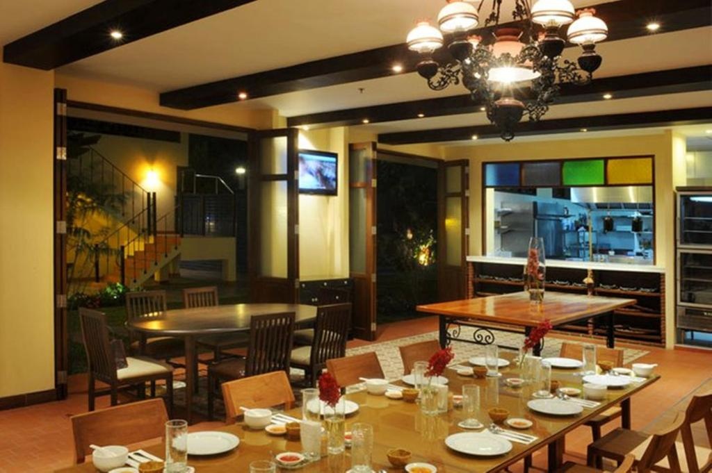 Baan Khun Ninediningdining Image 11
