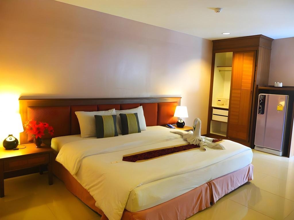 Curve Boutique Hotelroomsrooms Image 11