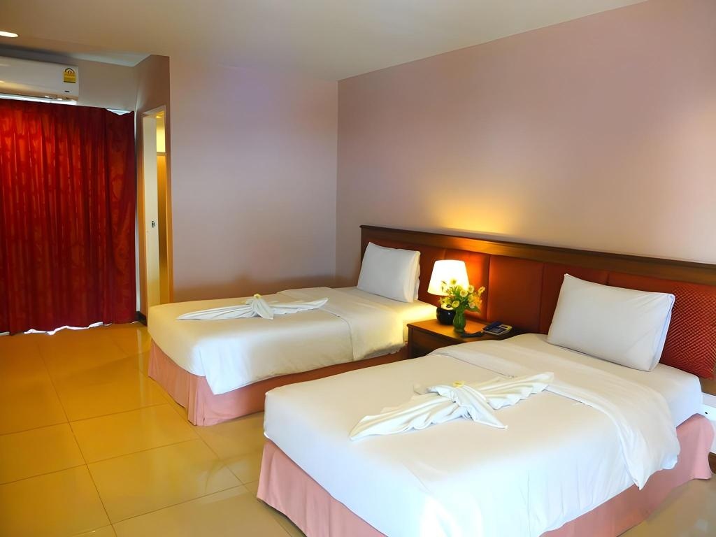 Curve Boutique Hotelroomsrooms Image 77