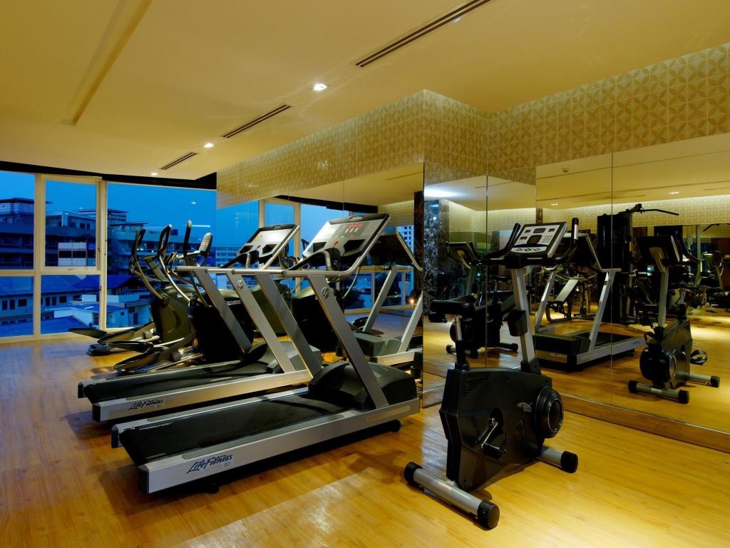 Centara Nova Hotel PattayafacilitiesFitness Center19