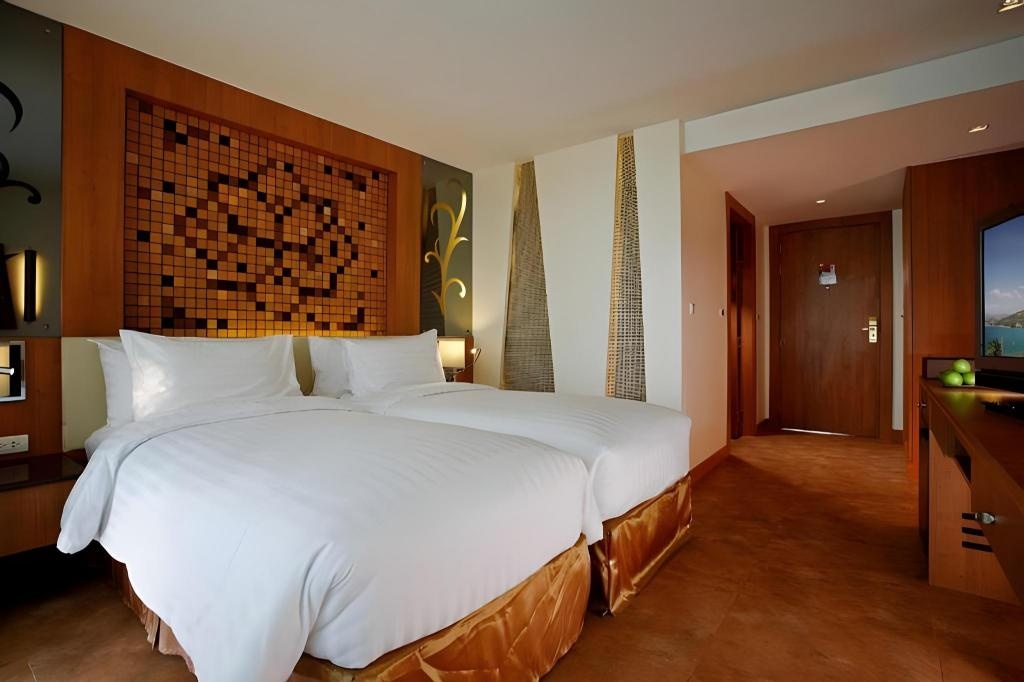 Centara Nova Hotel Pattayaroomsrooms Image 1010