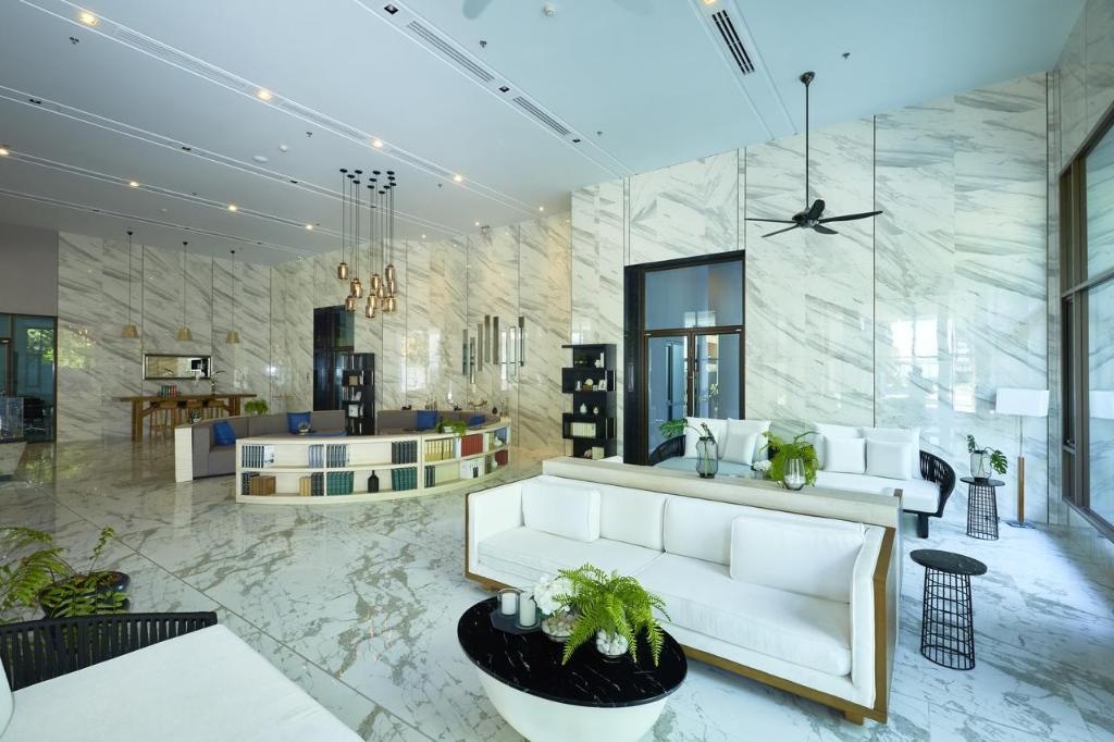 KUNO 2BD New Room Beachfront Jomtien PattayapropertyviewsLobby3