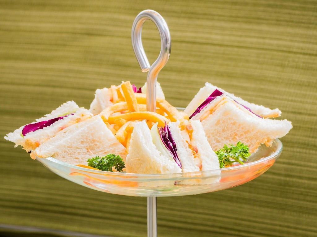 Zing Resort SpadiningFood And Beverages17