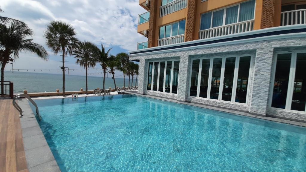 Saisawan Beach Resort PattayafacilitiesSwimming Pool Outdoor1