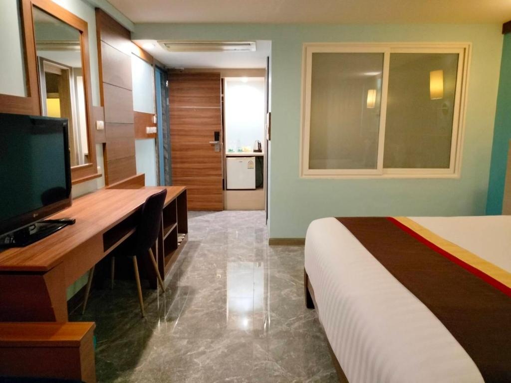 Saisawan Beach Resort Pattayaroomsrooms Image 1919