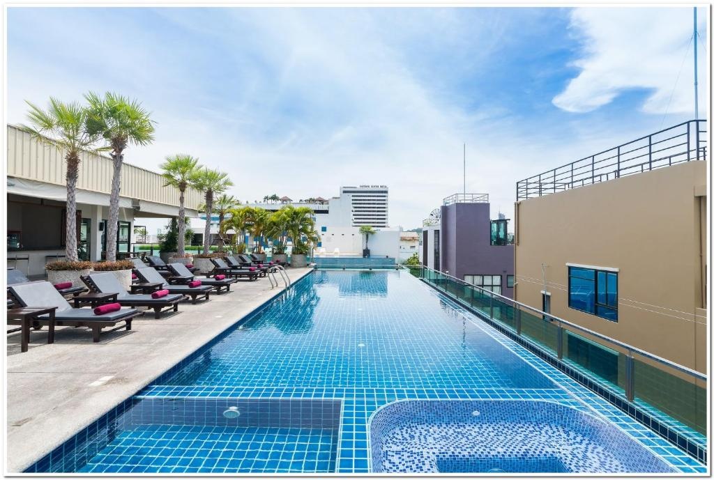 Sea Me Spring Too HotelfacilitiesSwimming Pool7
