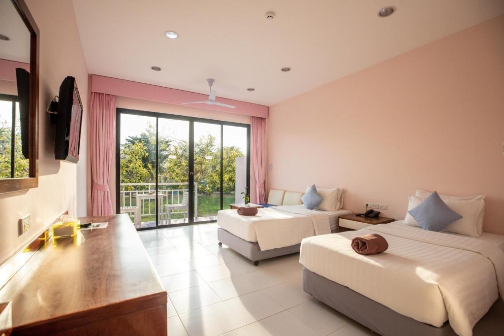 Xanadu Beach Resort Koh LanroomsXanadu Deluxe2