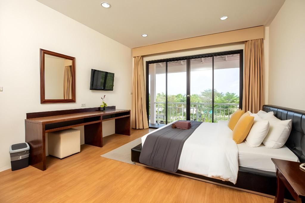 Xanadu Beach Resort Koh Lanroomsrooms Image 44