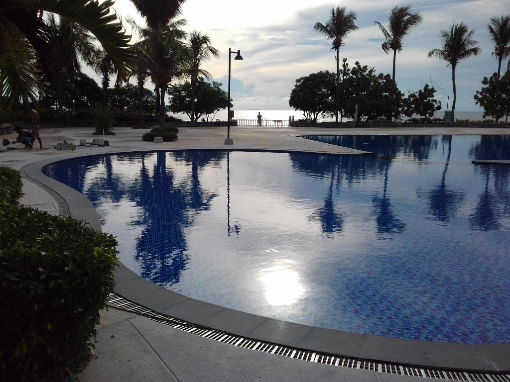 Sunshine Beach Condotel Room 287 By TangfacilitiesSwimming Pool Outdoor1