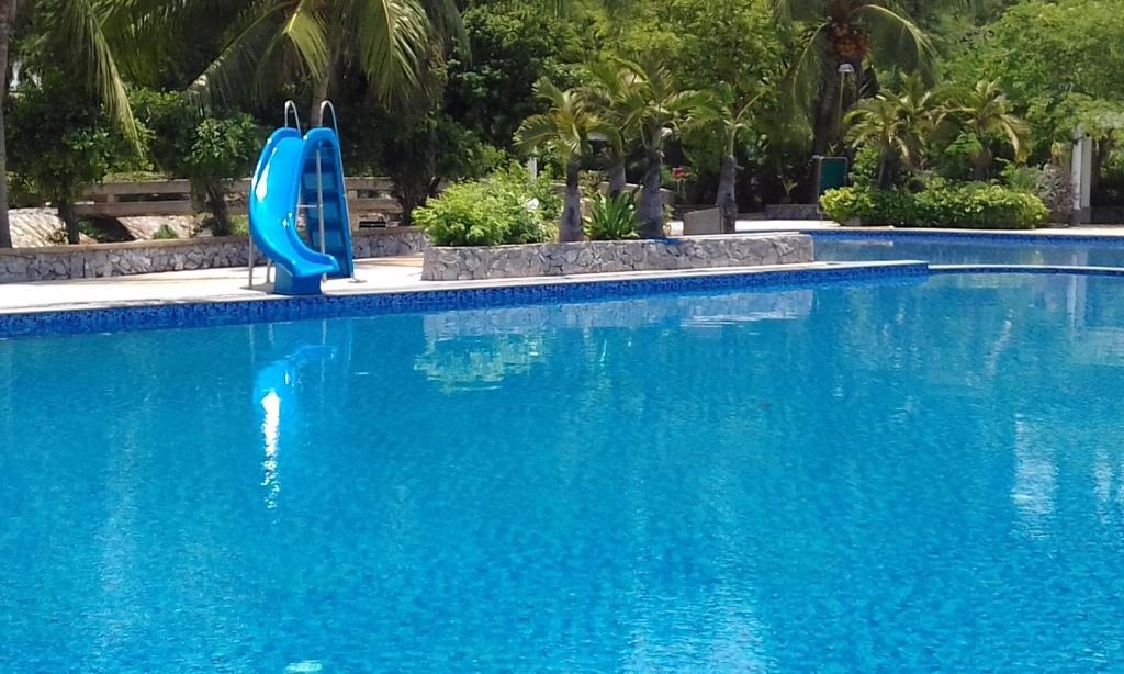 Sunshine Beach Condotel Room 287 By TangfacilitiesSwimming Pool Outdoor7