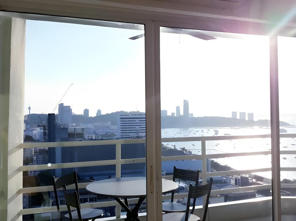 Vtsix Condo Rentals At View Talay 6 Pattayapropertyviewspropertyviews Image 1010