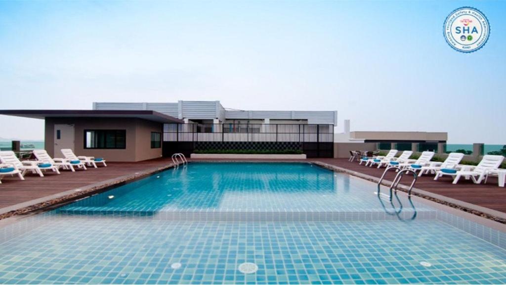 The Stay HotelfacilitiesSwimming Pool1
