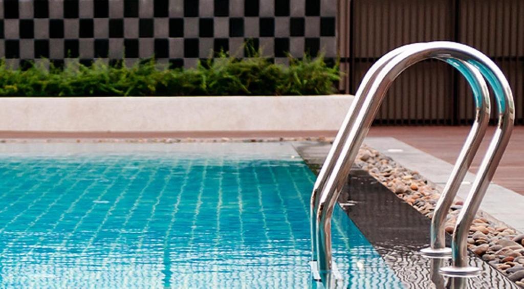 The Stay HotelfacilitiesSwimming Pool7