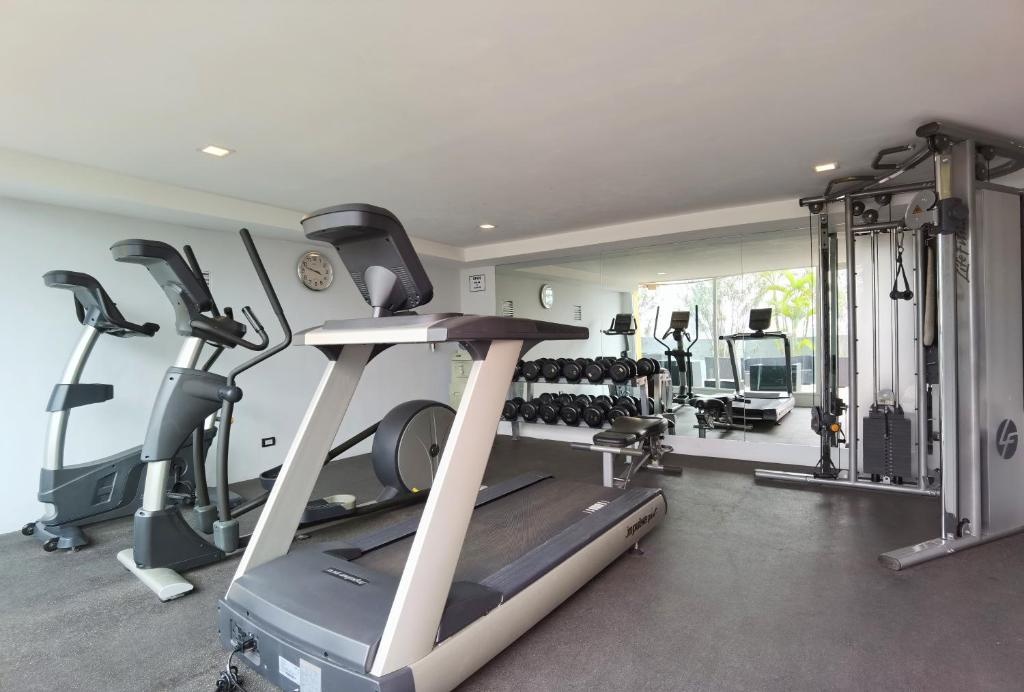 Nova Express HotelfacilitiesFitness Center20