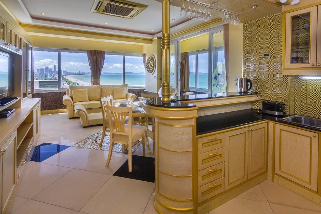 Golden Jomtien Beach Apartment 66 M2 Sea View SHA Extra Plusdiningdining Image 33