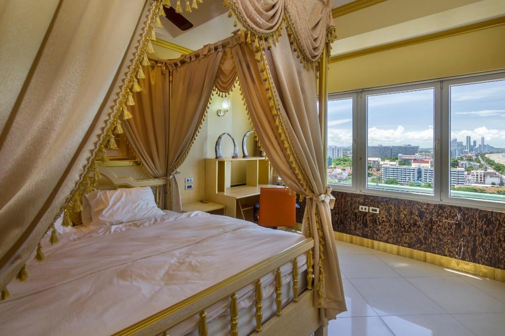 Golden Jomtien Beach Apartment 66 M2 Sea View SHA Extra Plusroomsrooms Image 55