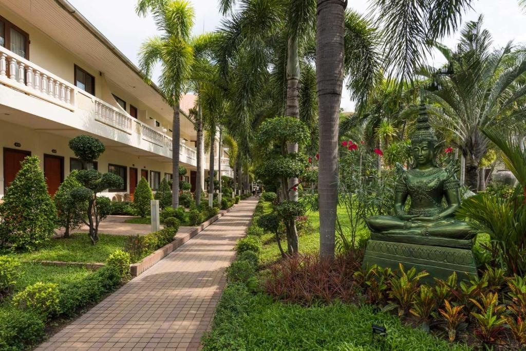 Thai Garden Resort PattayafacilitiesBalconyterrace15