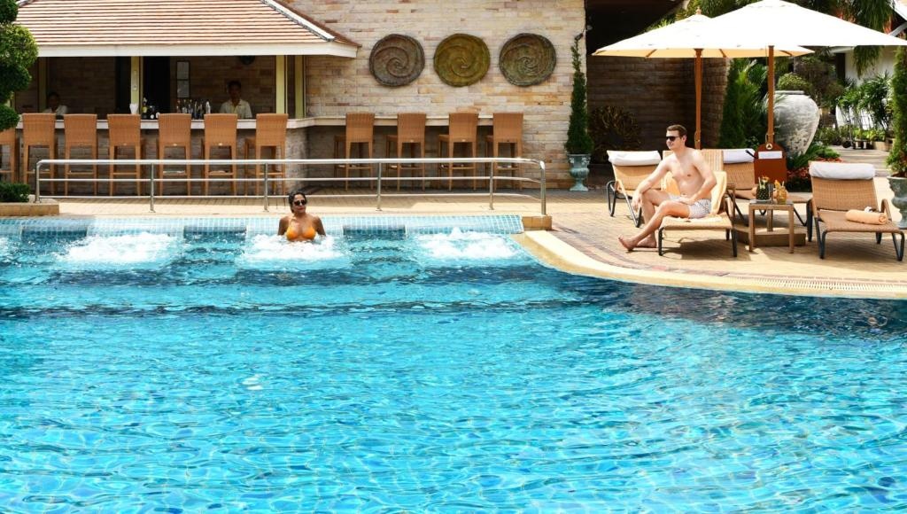 Thai Garden Resort PattayafacilitiesBarlounge6