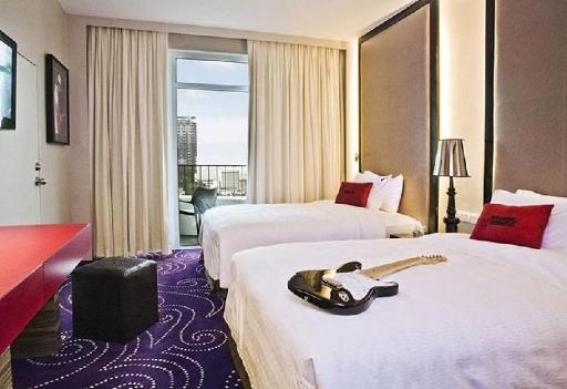 Hard Rock Hotel Pattayaroomsrooms Image 3434