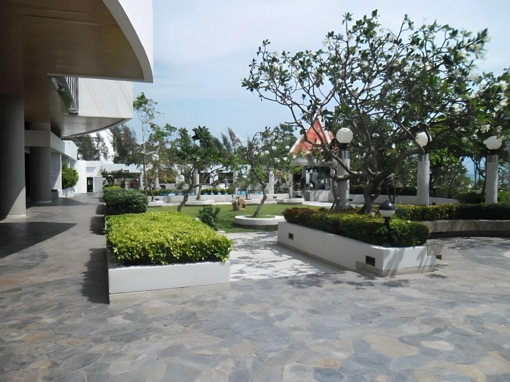 Jomtien PLAZA Condotel Economy Studio 2604 Front View To The Seapropertyviewspropertyviews Image 22
