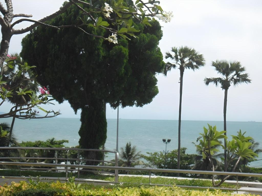 Jomtien PLAZA Condotel Economy Studio 2604 Front View To The Seapropertyviewspropertyviews Image 55