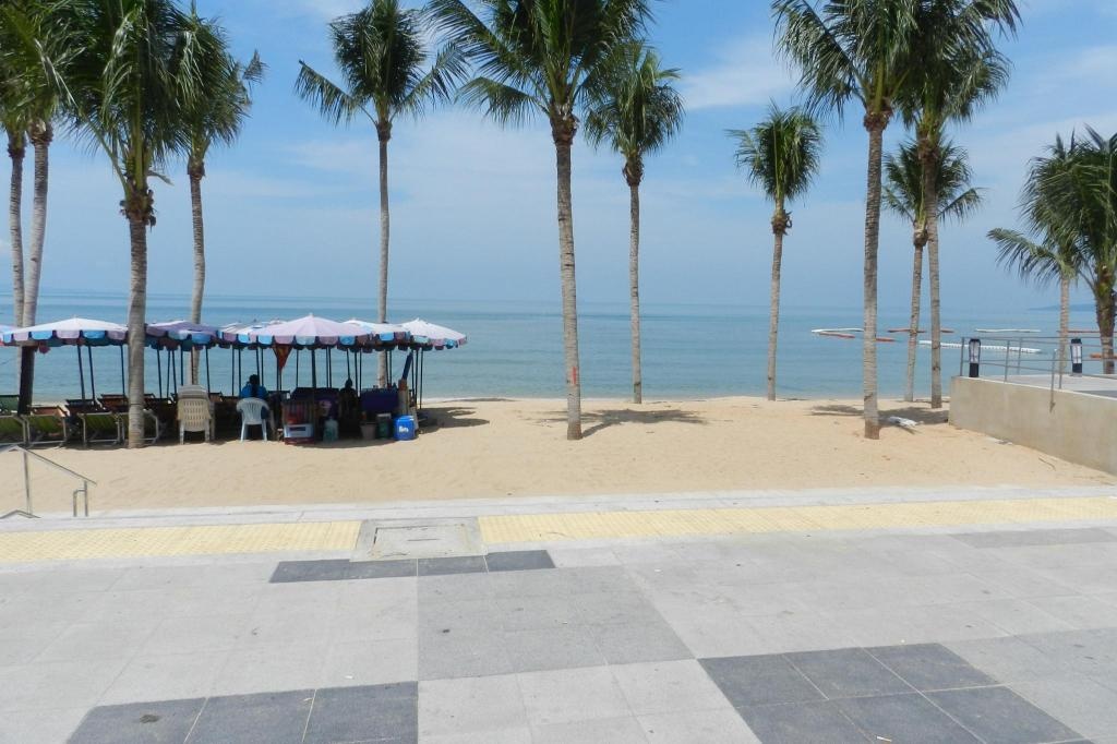 Jomtien PLAZA Condotel Studio 11 03facilitiesBeach23