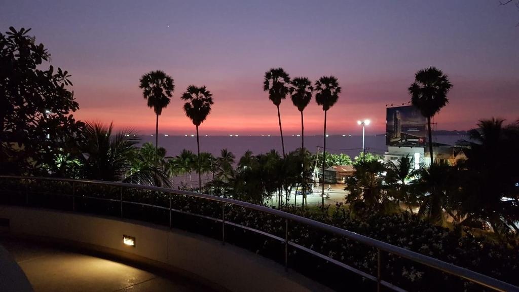 Jomtien PLAZA Condotel Studio 11 03propertyviewsView10