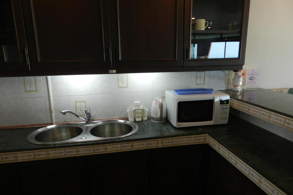 Jomtien PLAZA Condotel Apartment With 1 BedroomfacilitiesKitchen36
