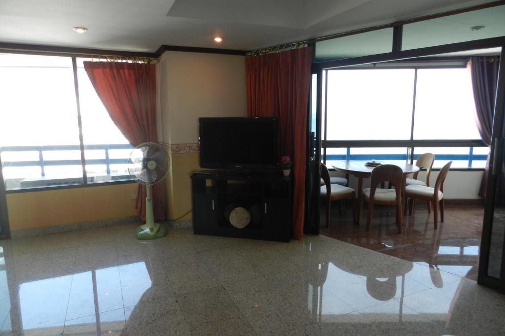 Jomtien PLAZA Condotel Apartment With 1 BedroompropertyviewsInterior View1