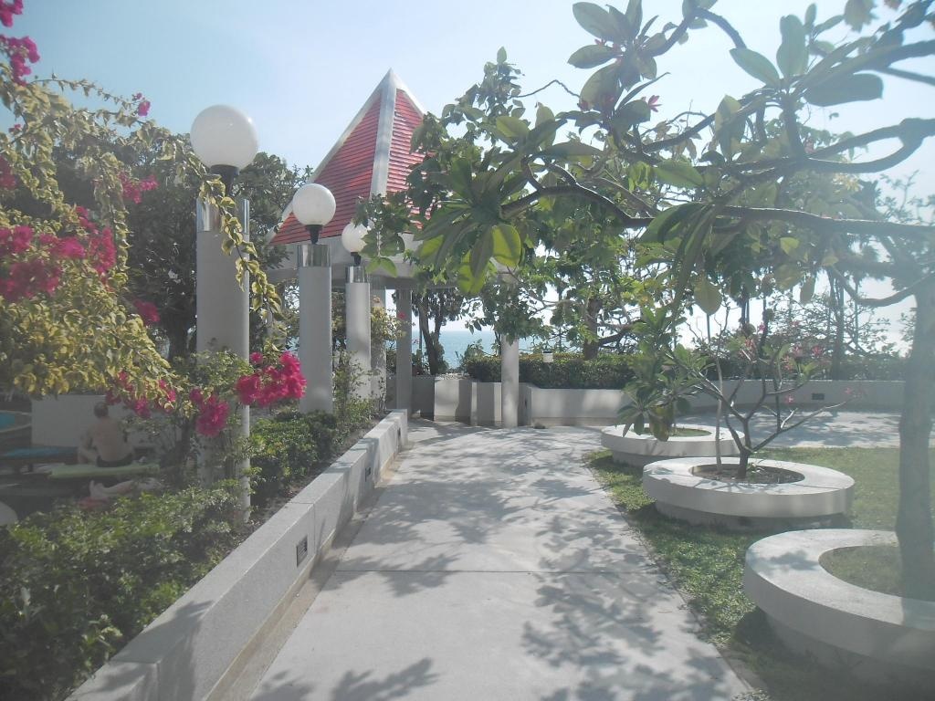Jomtien PLAZA Condotel Studio 11 04propertyviewsExterior View9