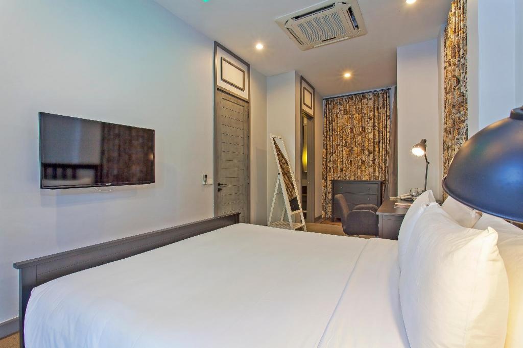 Pattaya Retreat Villas 9BR 2km To BeachfacilitiesBedroom9