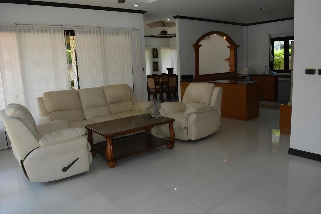 Tranquil 3 Bedroom Villa Close To BeachfacilitiesSurrounding Environment14