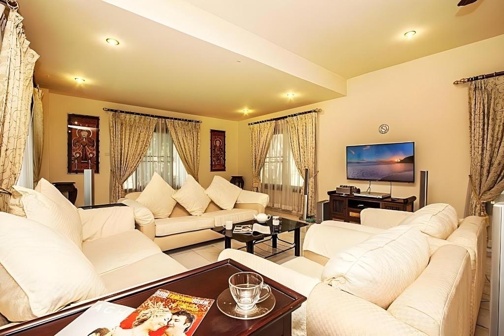 5BR Modern Thai Villa W Large Pool 5 Min To BeachfacilitiesSurrounding Environment2