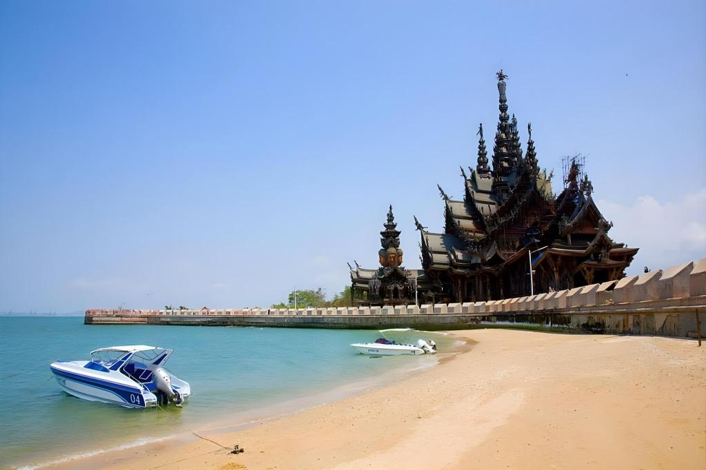 5BR Modern Thai Villa W Large Pool 5 Min To BeachpropertyviewsView3