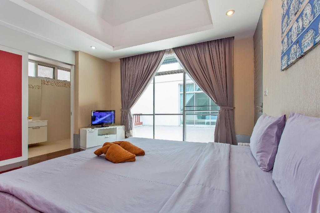 Nagawari 8 Luxury 6BR Pool Villa Near BeachfacilitiesBedroom15