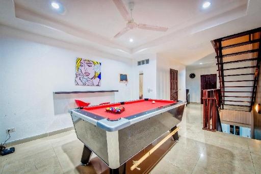 5 Beds Jacuzzi Villa Great For Holiday Near Night Marketfacilitiesfacilities Image 22