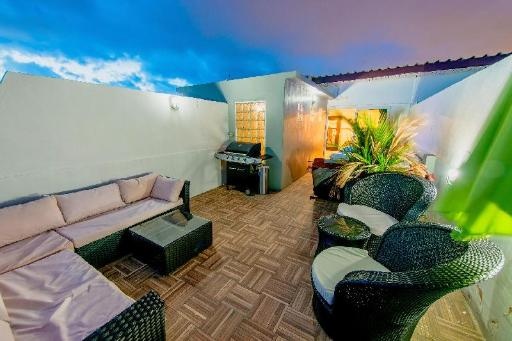 5 Beds Jacuzzi Villa Great For Holiday Near Night Marketfacilitiesfacilities Image 33