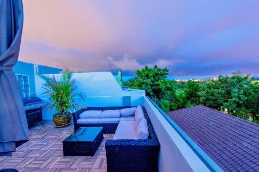 5 Beds Jacuzzi Villa Great For Holiday Near Night Marketfacilitiesfacilities Image 55