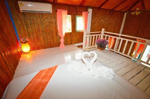 Romantic BBQ Pool 5 Minutes Walking Streetbeachroomsrooms Image 1717